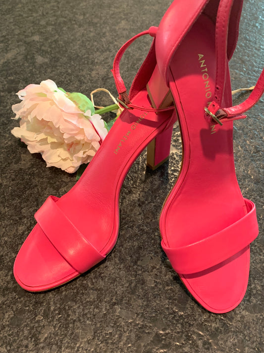 Antonio Melani HOT PINK Strappy Heels (NWOT)