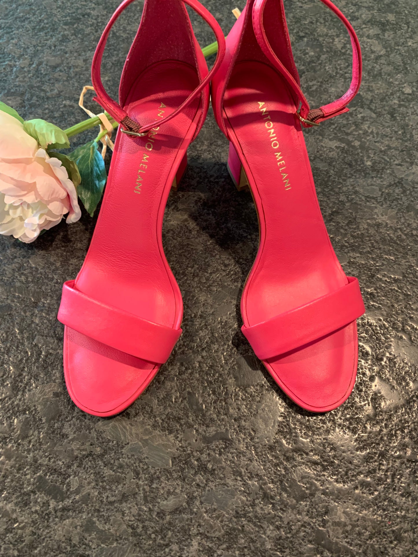Antonio Melani HOT PINK Strappy Heels (NWOT)