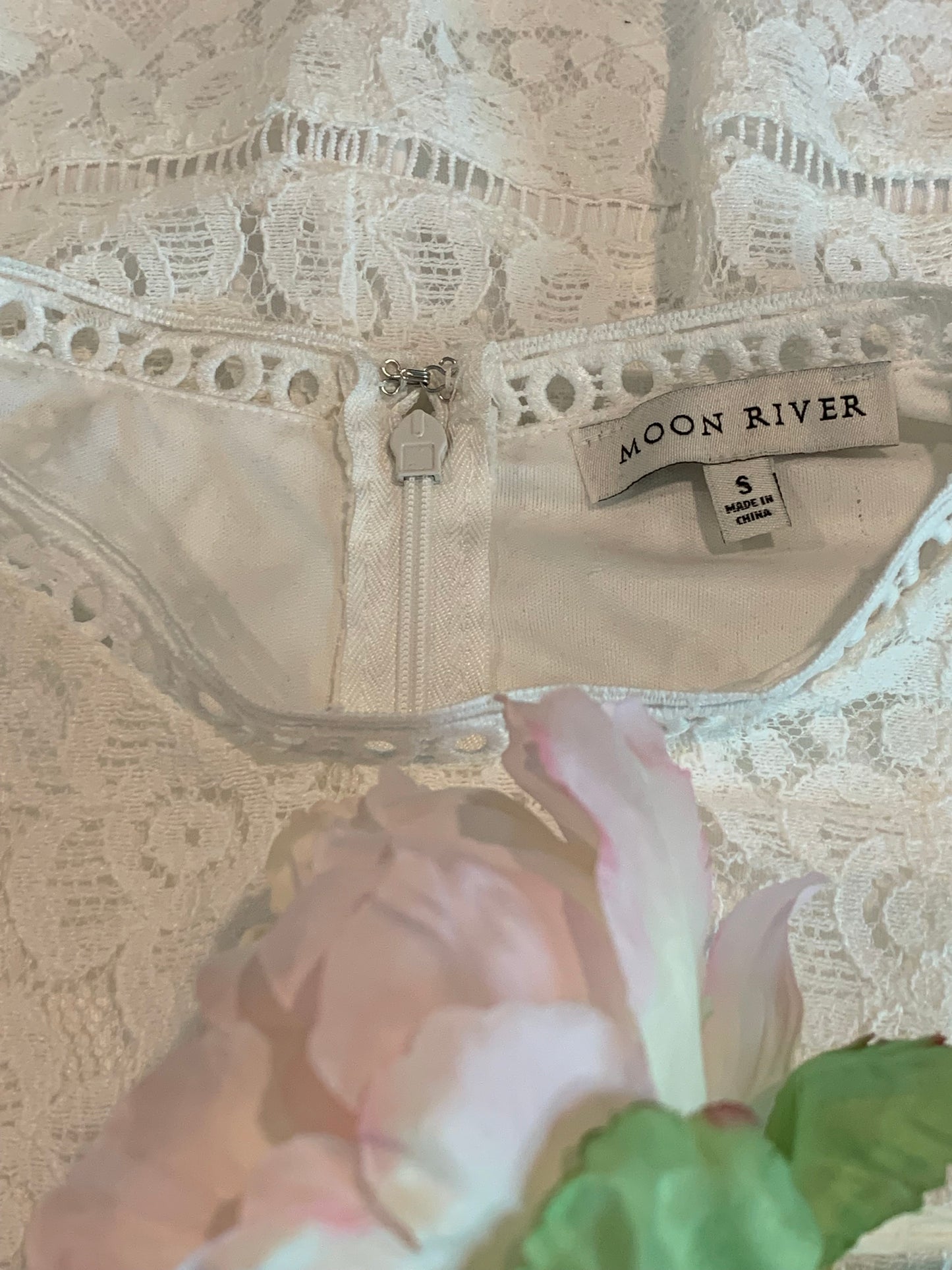 Moon River White Lace Fit & Flare Mini Dress NWOT
