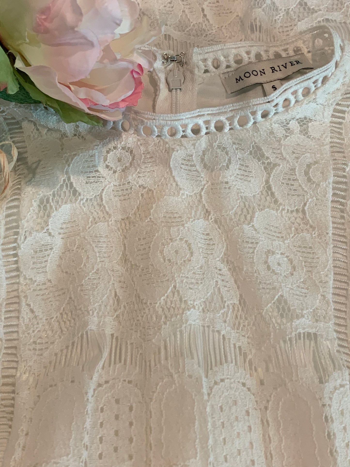 Moon River White Lace Fit & Flare Mini Dress NWOT